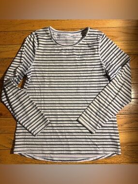 L.L. Bean SPF 50 Top with black stripes women’s medium